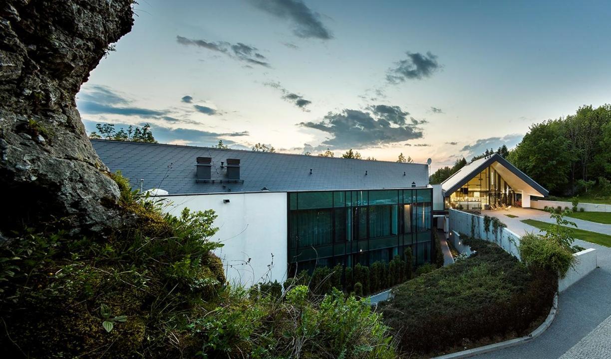 אוגרודז'ינייץ Poziom 511 Jura Wellness Hotel & Spa מראה חיצוני תמונה