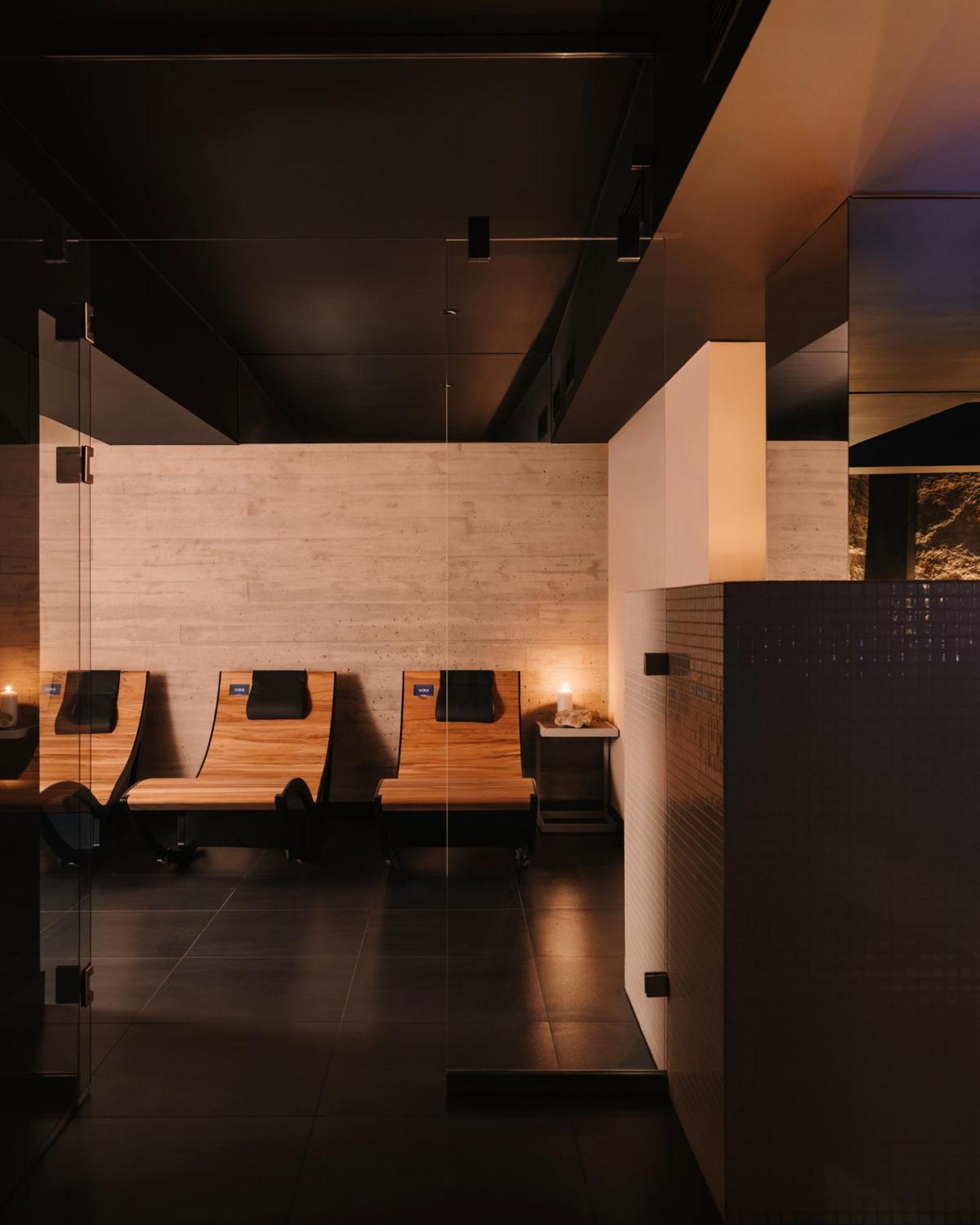 אוגרודז'ינייץ Poziom 511 Jura Wellness Hotel & Spa מראה חיצוני תמונה